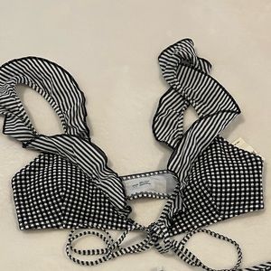 Aerie Gingham Ruffled Sleeve Bikini Top